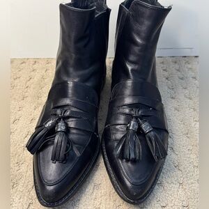 Stuart Weitzman Black Leather Ankle Boots